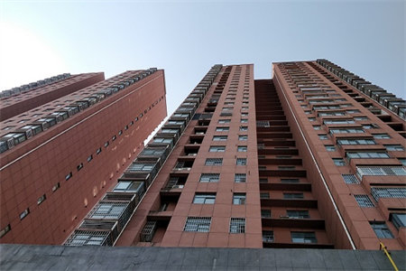 康桥丹郡五实小附近南北通透精装修证满两年